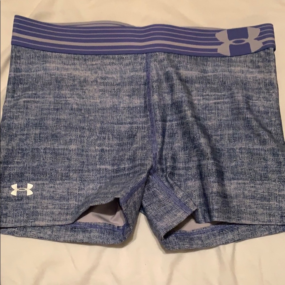 Women’s Small Under Armour Athletic Shorts